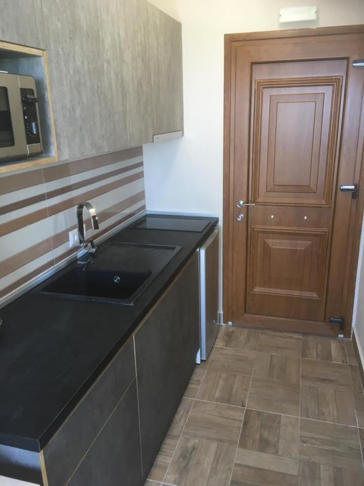 Apartment Thealos *